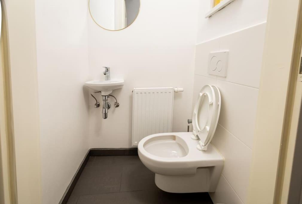 וינה Orestaliving- 3Br On The Daube Canal/Friedensbruecke מראה חיצוני תמונה